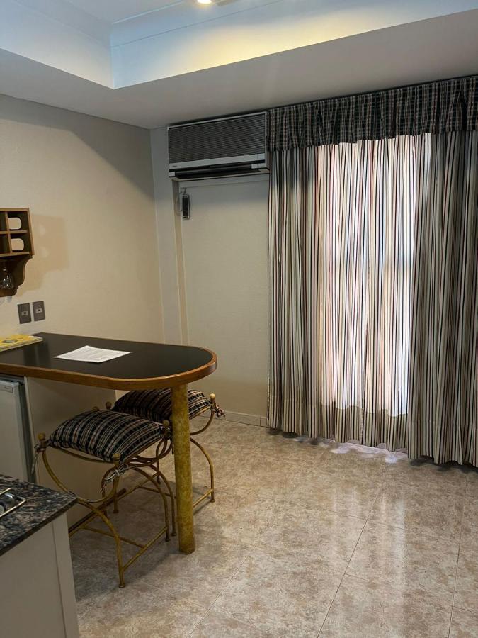 Departamento Centrico Mendoza-Reina Victoria Διαμέρισμα Εξωτερικό φωτογραφία